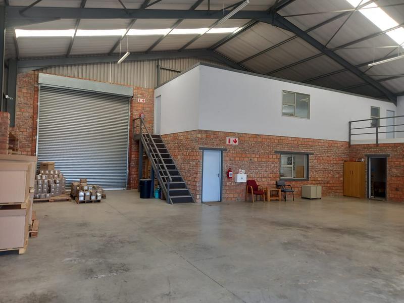 To Let commercial Property for Rent in Walmer Eastern Cape